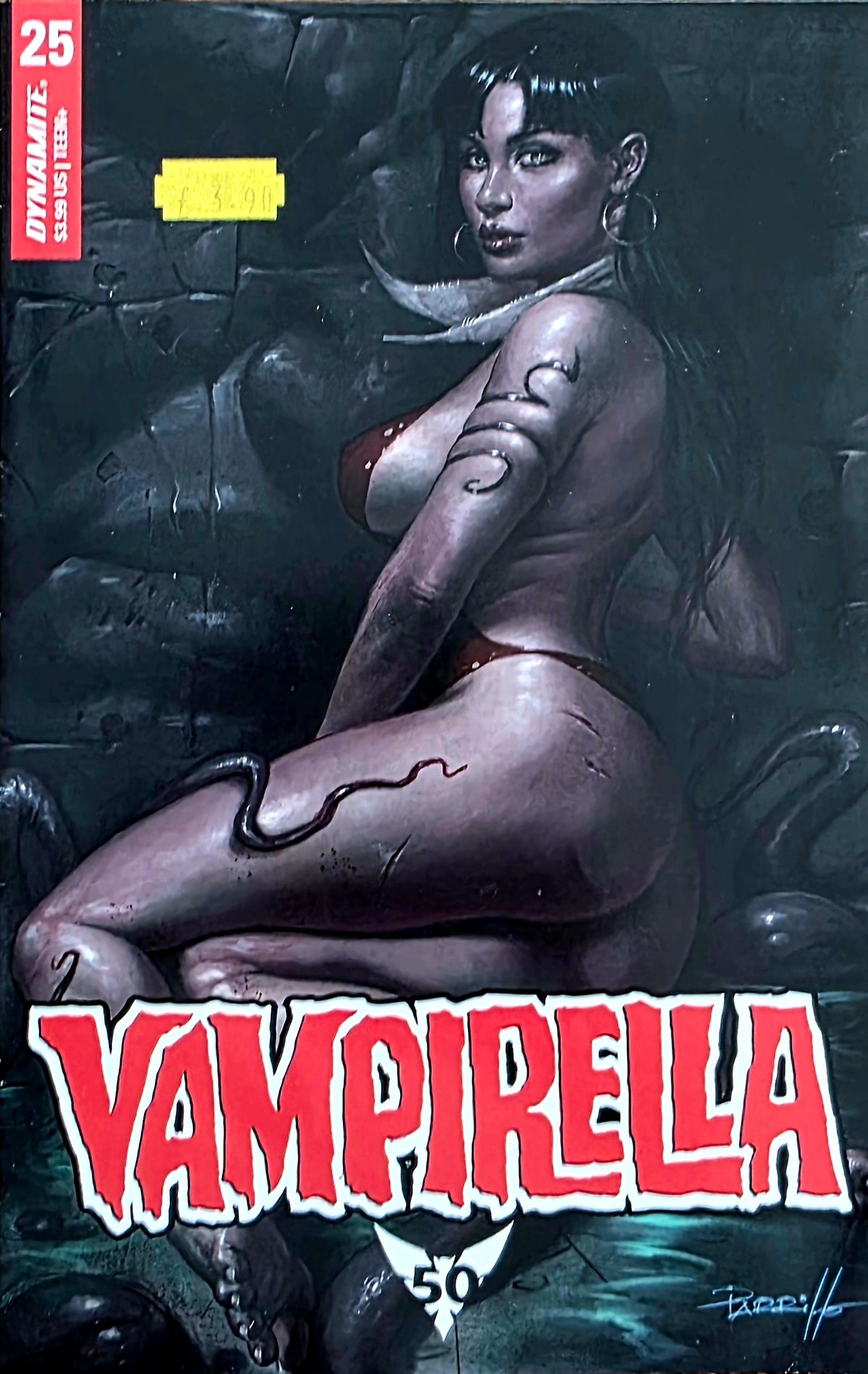 Vintage Vampirella #25 Variant Cover Excellent condition- Comic Graphic Magazine