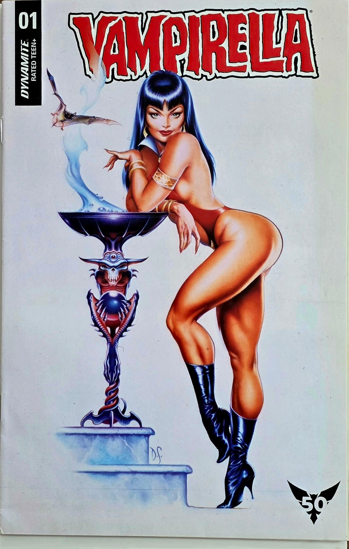 Vintage Vampirella #1 Variant Cover Excellent condition- Comic Graphic Magazine