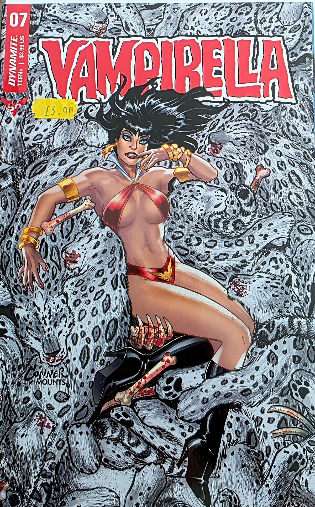 Vintage Vampirella #7 Variant Cover Excellent condition- Comic Graphic Magazine