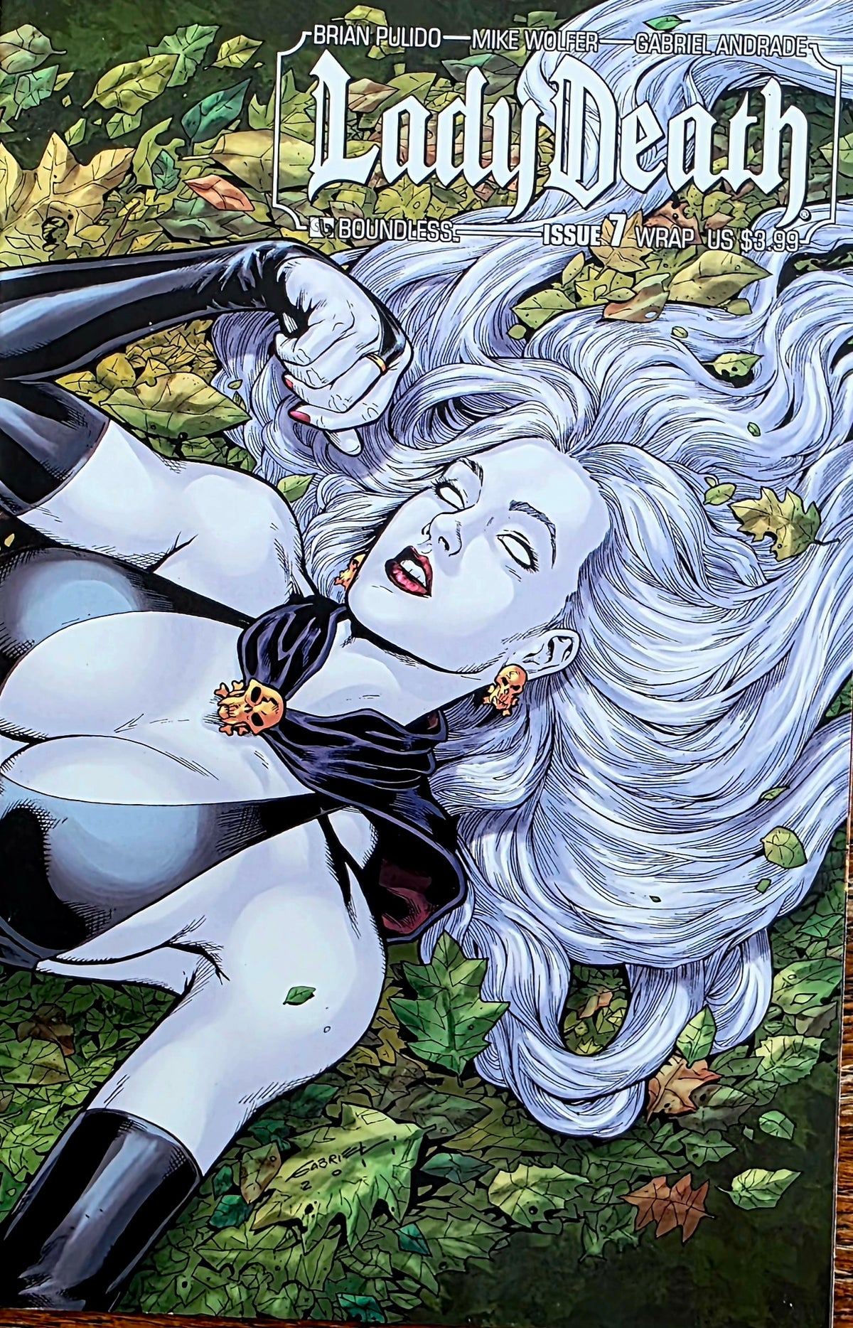 Vintage Lady Death -wrap around cover #7 Variant Cover Excellent condition- Comic Graphic Magazine